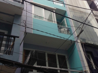 Bán nhà đường Khánh Hội quận 4