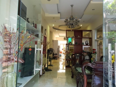 Bán biệt thự Kiều Đàm Quận 7 giá rẻ, trệt – 2 lầu