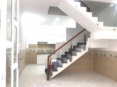 Bán nhà hẻm 30 đường Lâm Văn Bền Quận 7, trệt – lầu