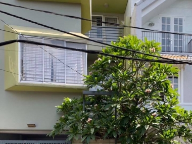 Bán nhà đường số 55 phường Tân Phong Quận 7, 1 trệt – 2 lầu