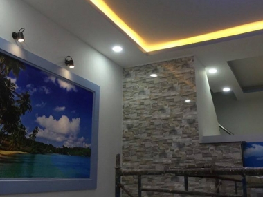 Bán nhà hẻm xe hơi đường Huỳnh Tấn Phát