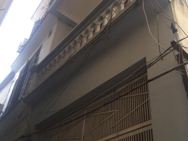 Hơn 2 tỷ Nhà Tân Khai Hoàng Mai gần oto lô góc chắc chắn ở ngay