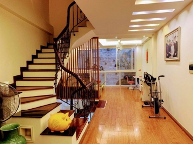 Bán nhà mới xây Lê Đức Thọ-SVĐ Mỹ Đình-5 tầng-55m2. Giá 3,5 tỷ