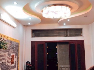 Bán gấp nhà mặt phố Xã Đàn, hai mặt tiền, siêu víp 61m2 xây 5 tầng bán 26,6 tỷ, LH:0866508118

.