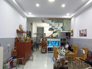 Bán nhà Nguyễn Quý Anh,P.TSN,Q.Tân Phú 50M2 2T 2PN nhà mới đẹp vào ở ngay giá 4tỷ9