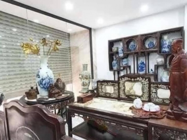 BÁN NHÀ 6 TẦNG NẰM TRÊN MẶT PHỐ KINH DOANH THƯƠNG MẠI ĐÔNG ĐÚC