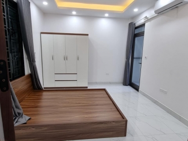 Bán Nhà Ngõ 394 Mỹ Đình 5 tầng, ngõ ôtô thoáng đẹp, mới kính kong, ở luôn  0985844156