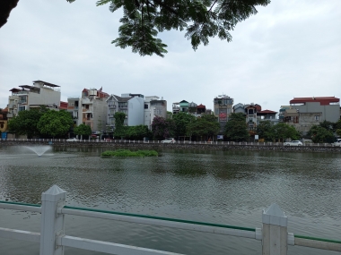 Bán nhà Lâm Du, Bồ Đề 6 tầng, Gara 7 chỗ, nhà mới 6 tầng, thang máy 0904691185