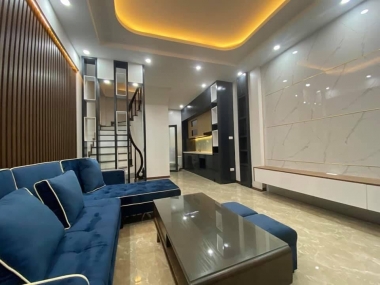 Bán nhà Định Công Hạ, Hoàng Mai 30m2, 5 tầng, giá 3.5 tỷ. Ô tô đỗ cổng, đẹp long lanh