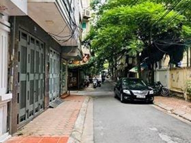 Bán nhà Nguyễn Phong Sắc, 2 thoáng, phân lô, gara, 36m2 5.06 tỷ LH: 0928563368