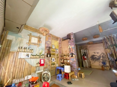 Bán nhà mặt phố Nguyễn Chí Thanh, 5 tầng 52m2, vỉa hè kinh doanh, giá 10 tỷ, LH:0984318545