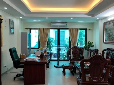 Bán nhà mặt phố Trung Yên kinh doanh 10 tỷ, 6 tầng 68m2, thang máy, LH:0984318545