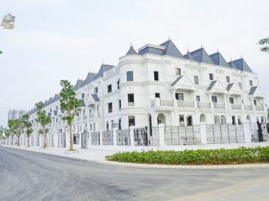 Bán biệt thự phong cách tân cổ điển châu Âu vị trí đẹp, 2 mặt tiền giá 245tr/m2 tại dự án Vimefullan