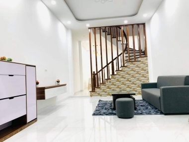 Bán nhà Hồ Tùng Mậu 46m2x4 tầng, mặt tiền 4m, nhà mới đẹp ở ngay, tặng lại toàn bộ nội thất. LH 0988