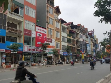Bán nhà Hồ Tùng Mậu, DT 53m2, MT 4.5m, giá 3 tỷ 200 View GoldMark City