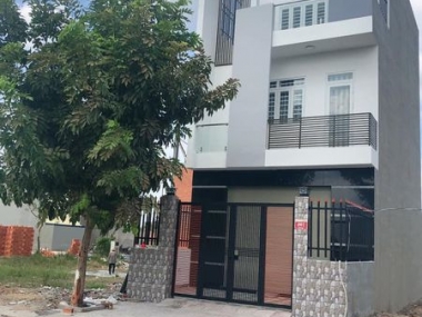 Tôi Chính Chủ Mùa Dịch Khó Khăn Cần Tiền Nên Bán Căn 1 Trệt 2 Lầu, Nằm Trên Đường Đinh Đức Thiện