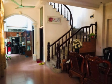 Bán nhà Mỗ Lao, Hà Đông, ngõ thông, rộng, phong cách sân vườn, 69m2, chỉ 4.25 tỷ