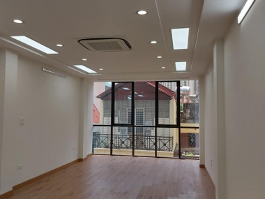 Bán tòa nhà văn phòng - Mạc Thái Tổ