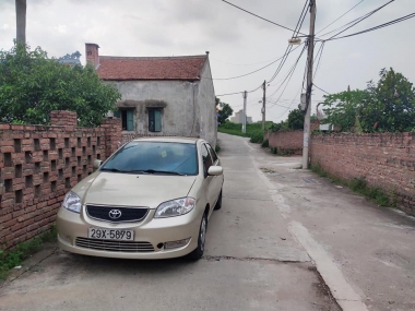 CỰC HÓT! Bán đất phường Cự Khối Long Biên đường rộng 8m nhỉnh 20tr/m2