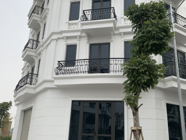 CẦN TIỀN BÁN CĂN GÓC 75M2 TRỤC ĐƯỜNG CHÍNH 30M KIẾN HƯNG - LUXURY PHÚC LA - HÀ ĐÔNG